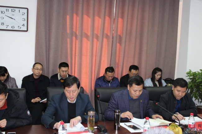 枣庄国翔投资生长集团有限公司召开2018年度事情总结表扬暨目的责任书签约大会1.jpg
